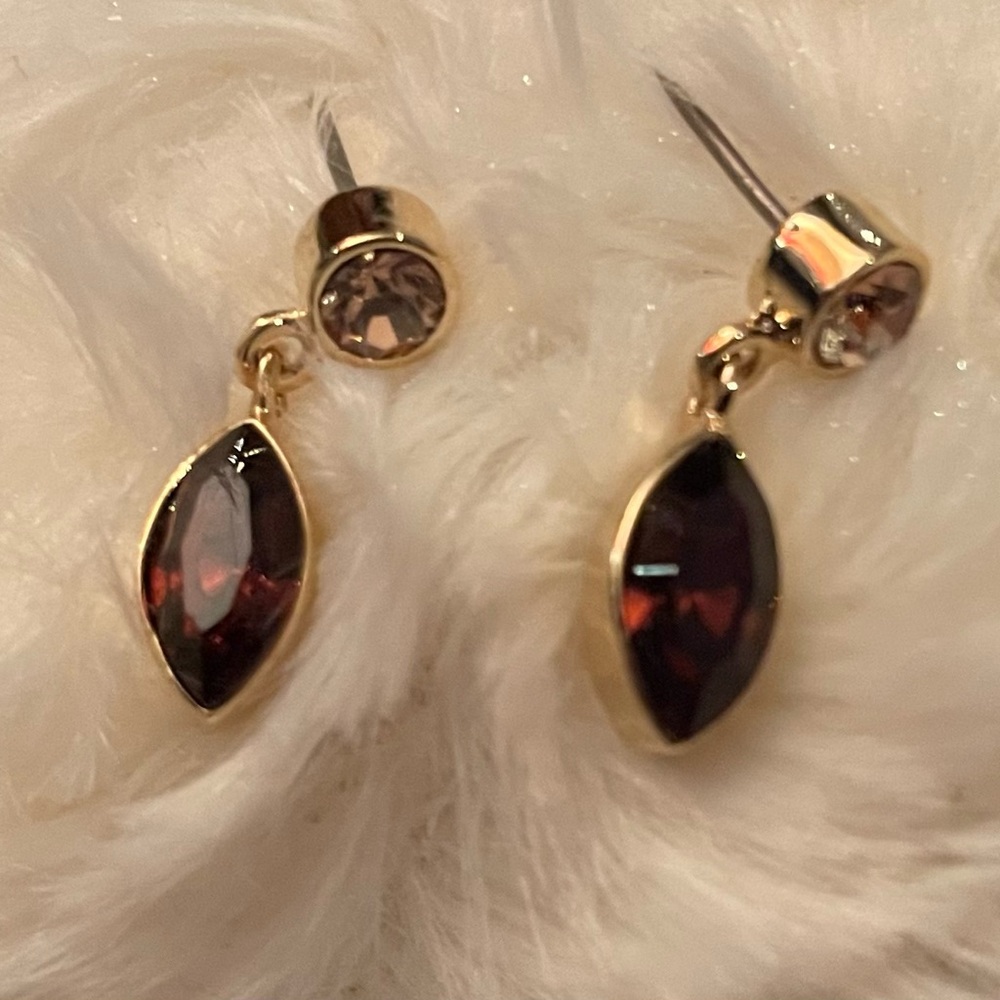 Elegant Gold and Chocolate Drop Earrings